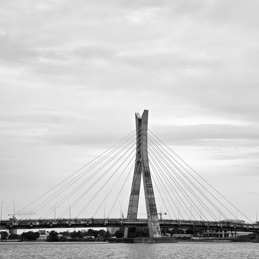 tunde-buremo-cebfd5BgDC8-unsplash